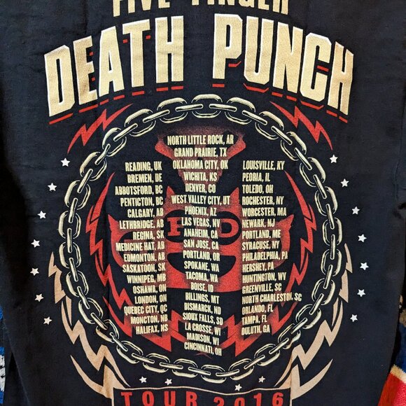 Five Finger Death Punch 5FDP Got Your Six 2016 Tour Black T-Shirt sz Medium - Picture 5 of 5